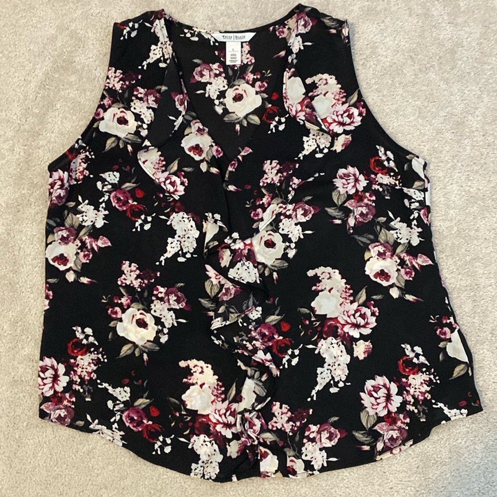 WHBM L sleeveless ruffle front blouse